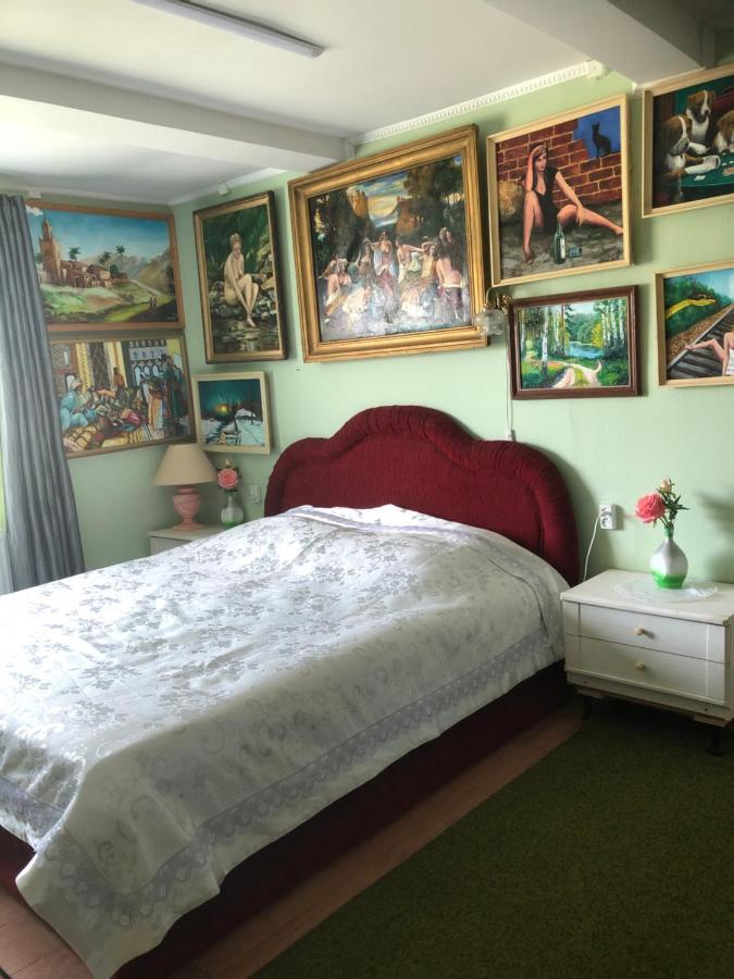 Piekalne Hotel Kalniesi Ngoại thất bức ảnh
